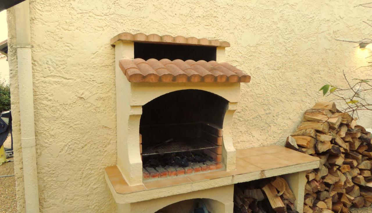 Les Pucines T2 Bas De Villa Six-Fours-les-Plages Exterior photo